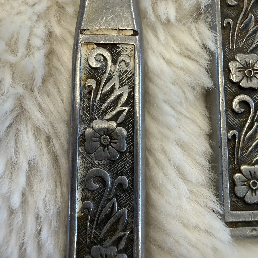 Butter knIves Gold Standard Night Blossom Stainless Steel Vintage Cutlery